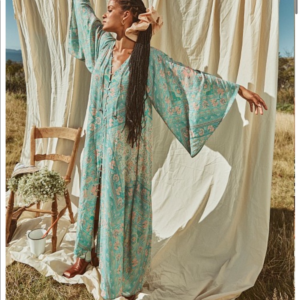 Spell Farrah gown